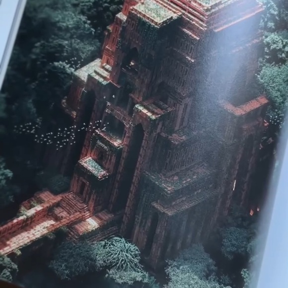 New 
Maze of Whispers: The Art‎ of Mari Zand - Picture 9 of 12